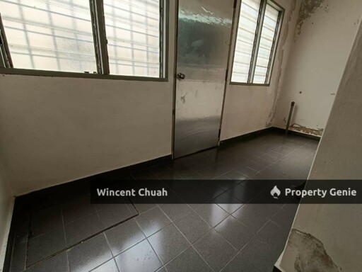 Freehold 2-Storey Terrace Taman Sri Muda Shah Alam (Extended Kitchen) BMV