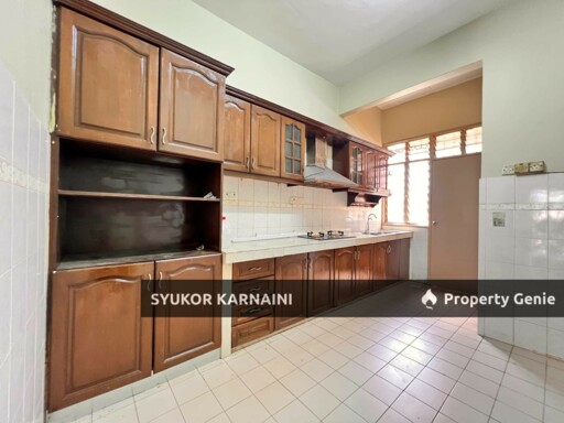 Double Storey End Lot Jalan Pending, Bandar Puteri Klang