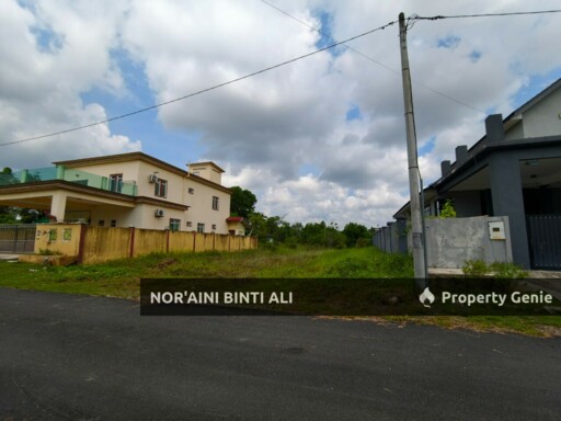PAYA TIGA, BUKIT SETONGKOL, KUANTAN LOT BANGLO LUAS DALAM BANDAR
