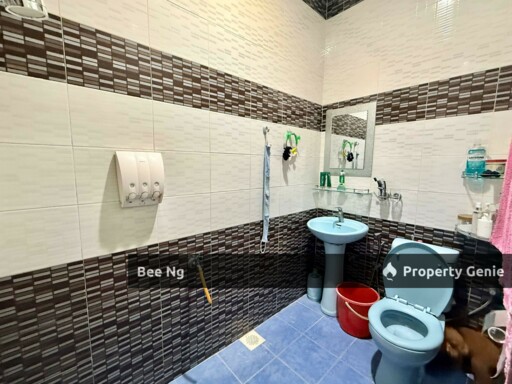Taman Teratai / Skudai / Single Storey End Lot / Good Condition