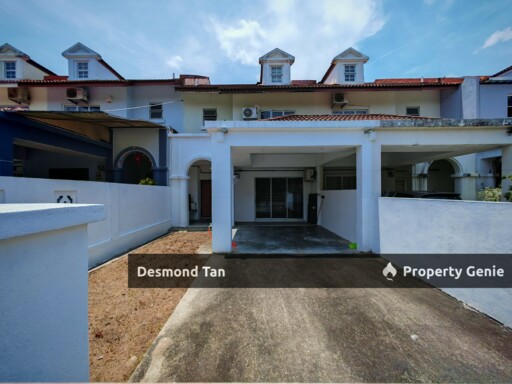 Park Avenue, Seremban 2, Garden Avenue, Semi Renovated, (Facing No House)