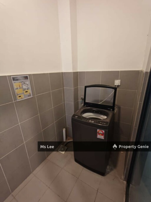 Mirage Residence @ KLCC-Near MRT, Level 10 with Balcony, Good for Investment