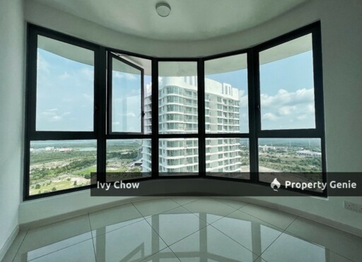 Medini Apartment for sale