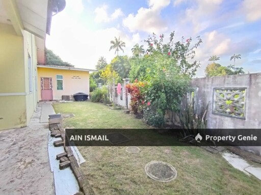[HOT AREA] CORNER LOT SEMI-D TAMAN RENDANG AMAN, PERAMU, PEKAN
