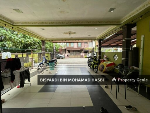 FULLY RENOVATED 2 STOREY END LOT, BANDAR TASIK KESUMA, BERANANG .