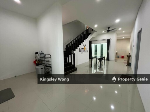 Tasek Square Freehold Double Storey Cluster Semi  D Gated Guarded Unblock View Near Chemor Klebang