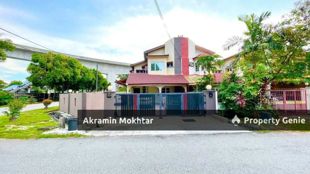 FREEHOLD & CORNER LOT | Double Storey Terraced House SS14 Subang Jaya Selangor