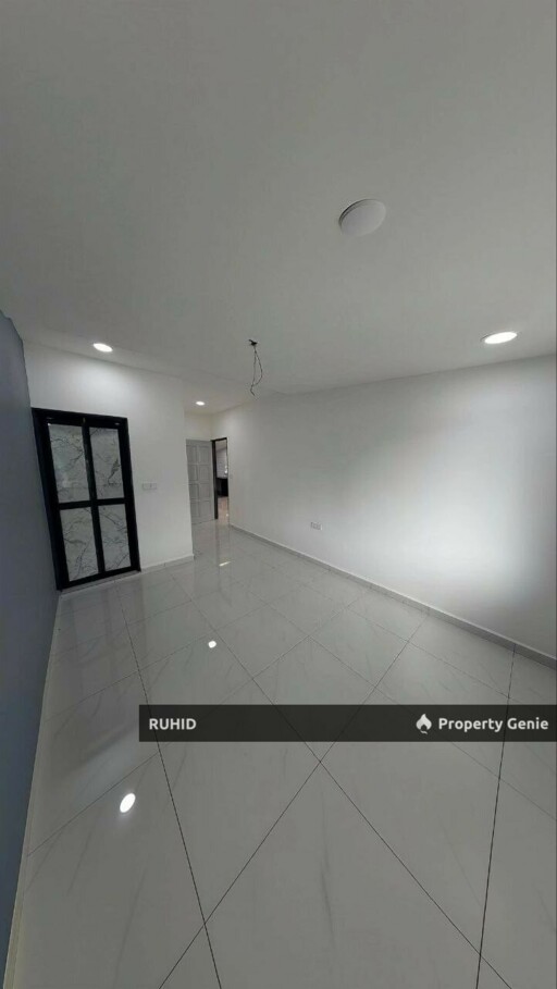 Renovated Single Storey House at Kampung Kiambang, Ulu Tiram