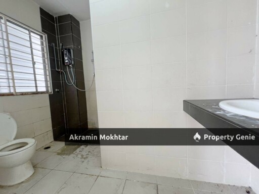 Freehold | 3 Storey Terrace House Taman Sri Putra Sungai Buloh