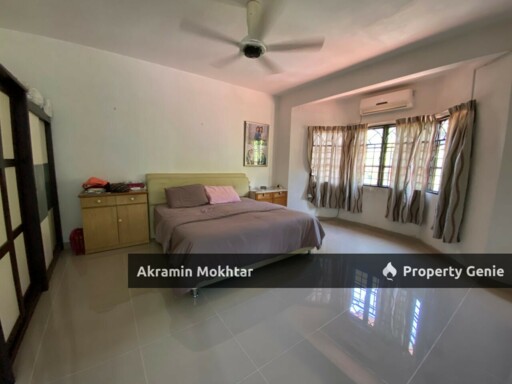 [CORNER] TMN UKAY PERDANA, 2 STOREY TERRACE