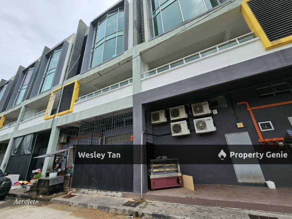 4 Stry Kota Business hub Ground Floor High Traffic Shop Suit Franchise