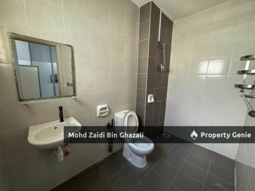 Double storeySemi D Bandar Saujana Putra