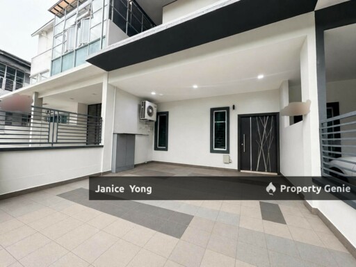 Austin Residence @ Taman Mount Austin
