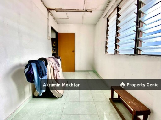 (FACING OPEN) Renovated Double Storey Terrace@Taman Lingkaran Nur, Batu 12, Cheras, Selangor