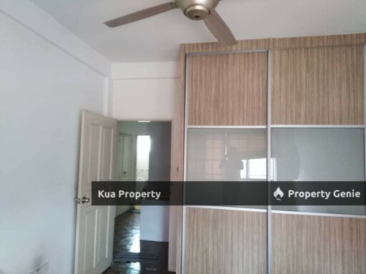 Double Storey Terrace Intermediate House For Rent Located at Tiya Vista, Samarahan