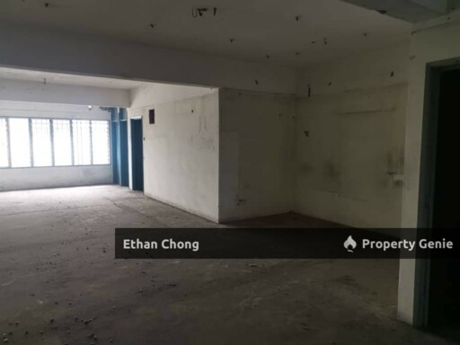 3nd Floor Shop/Office For Rent At Persiaran Raja Muda Musa, Klang