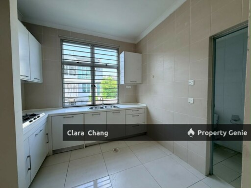 The Seed @ Sutera Utama Upper Floor Town House