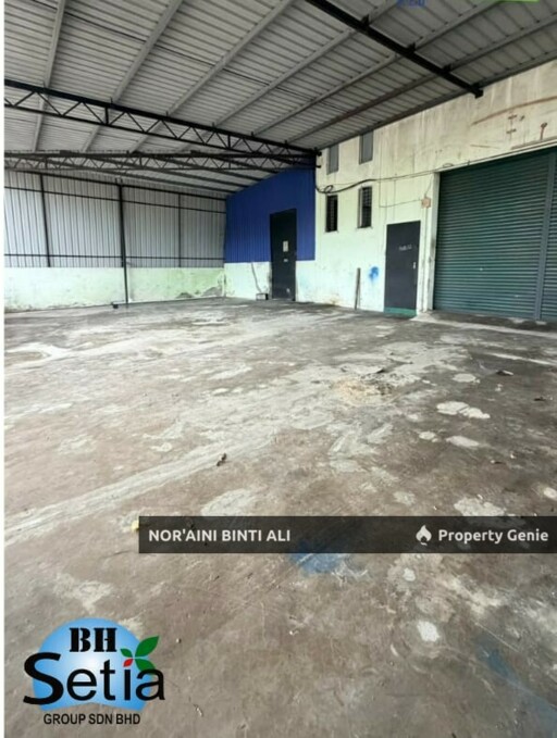 FOR RENT – SEMI-D WAREHOUSE (INTERMIDIATE UNIT) Indera Mahkota 14, Kuantan Pahang