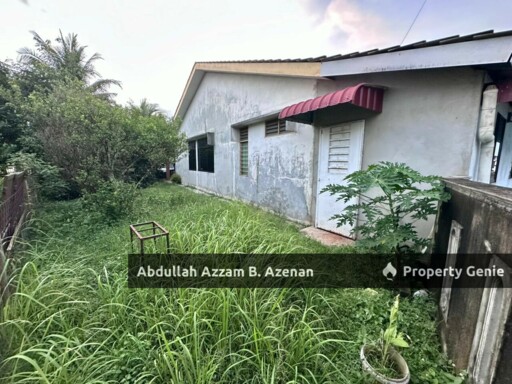 END LOT OPEN FACING TAMAN LAGENDA