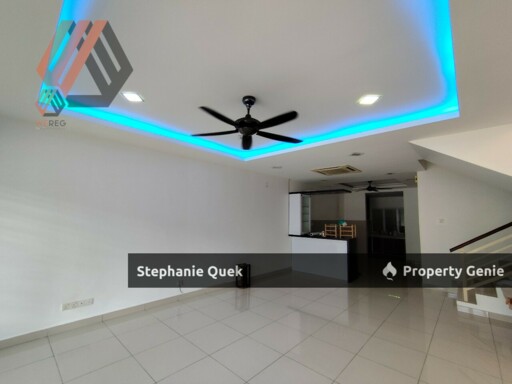 2.5 Storey Partial Furnished @ Bandar Puteri Klang House For Sale