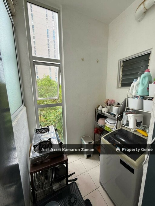 [Fully Furnished] Lakefront Prima SelangorKu @ Cyberjaya | 3R2B | 850 sqft | RM1,700/month