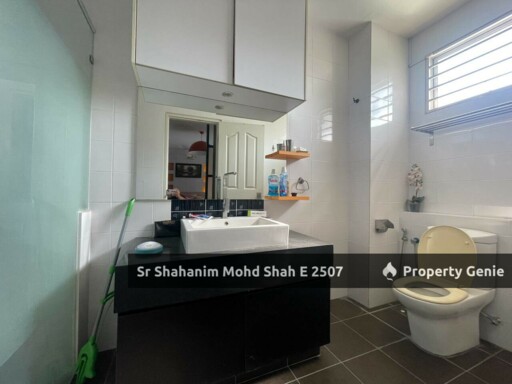 Double Storey Semi-D Anjung Suasana Bandar Seri Putra Bangi.