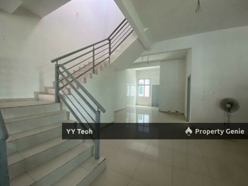 CORNER Cheng Perdana Double Storey Terrace