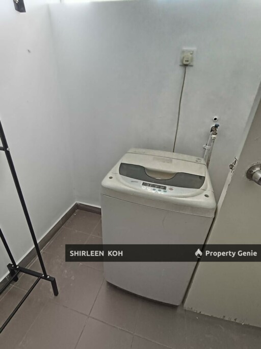 Room for rent at Suriamas Suite @ Larkin JB Town