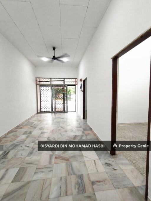 FACING OPEN UNIT- Single Storey Terrace Taman Desa Rhu, Sikamat Seremban.