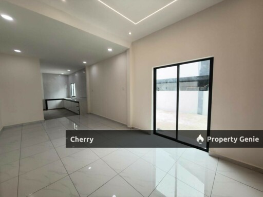 FOR SALE - Skudai 士古来公主花园 Tmn Sri Putri