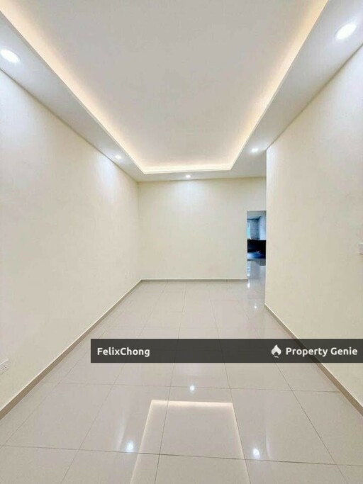 Taman Perling 1 Sty Terrace,Jalan Camar,Johor Bahru,Renovated,Extend