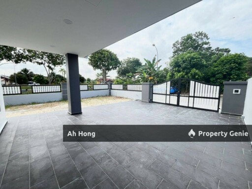 Pulai Indah / Double Storey Corner Lot / Renovated / Freehold