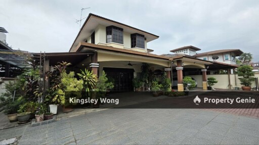 Taman Golf Ipoh Double Storey Bungalow Facing North Near Golf Club Hospitals Schools