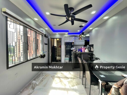 Fully Renovated | Apartment Desaminium Flora Seri Kembangan, Selangor