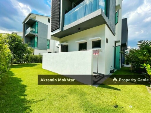 FREEHOLD | ULTRA LUXURY BUNGALOW WITH PRIVATE LIFT | SEJATI RESIDENCES, CYBER 9