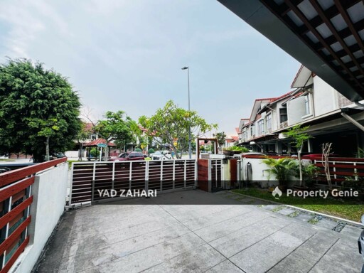 Lagenda 1, Bukit Jelutong, Shah Alam | 2-Storey Superlink 5 Bedrooms | RM2.1M - Extended Kitchen, Facing Open & Extra Land