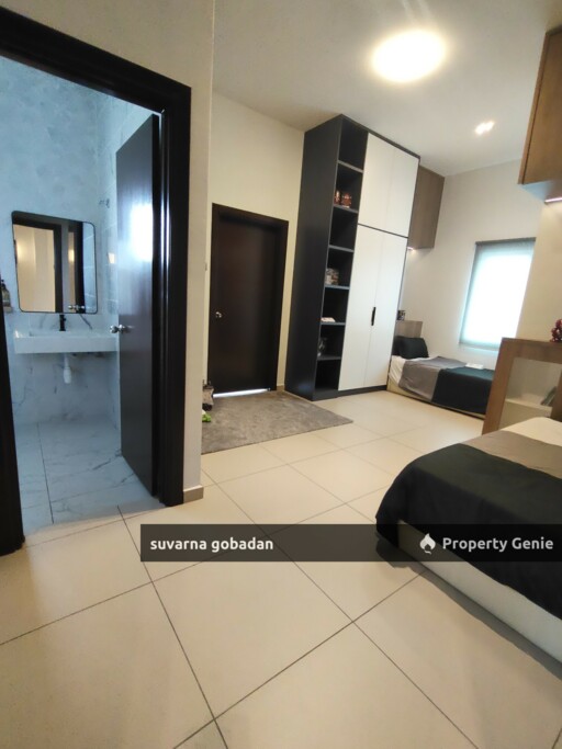Gated & Guarded Double Storey Terrace - Jalan Kuala Kangsar, Ipoh, Perak