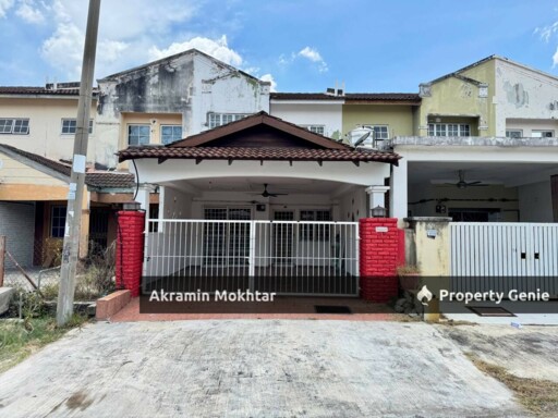 Renovated Double Storey Terrace @ Cakera Purnama, Puncak Alam Below Market