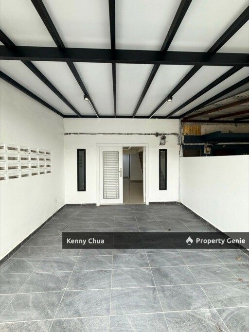 Taman Bukit Tiram / Jalan Panti / Ulu Tiram / Double Storey / Low Cost