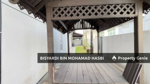 2 Unit Sekali Side By Side 1 Owner Renovated 1.5 Storey Bungalow Taman Senawang Perdana, Senawang.