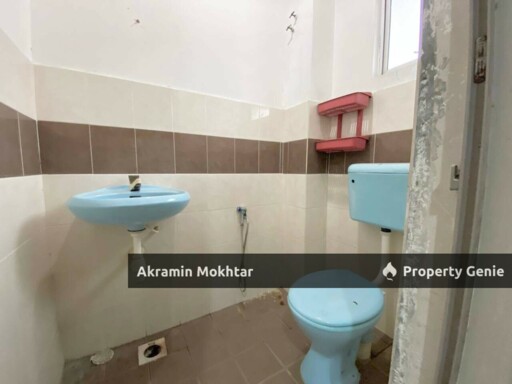 Renovated | Double Storey Terrace Intermediate ,Taman Perepat Indah, Kapar, Klang