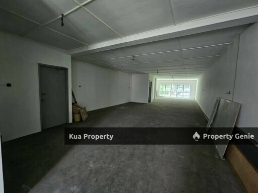Third Floor Intermediate Commercial Office/ Shoplot For Rent Located at Pending, Near Icom Square