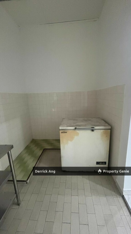 For Rent - Jalan Emas For Rent Taman Sri Skudai For Rent Johor Bahru For Rent Johor For Rent