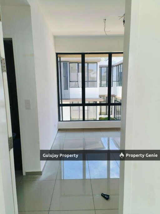 2 Storey Semi D At Country Villa Phase 5 Ayer Keroh For Sales