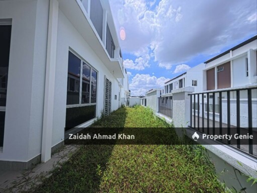 End Lot Double Storey Terrace Aderyn Setia Alam Sari Kajang