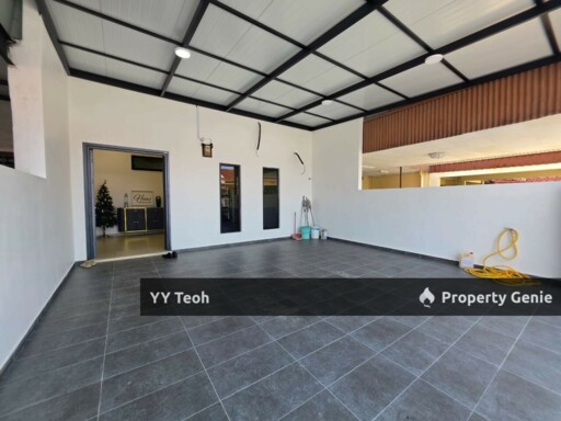Ujong Pasir Single Storey Terrace