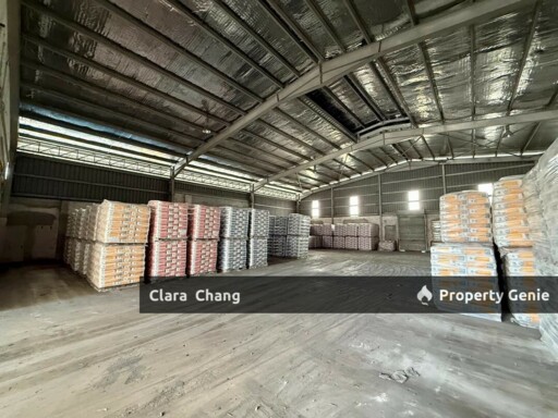 Kawasan Perindustrian Taman Johor 1.5 Storey Semi D Factory for Rent