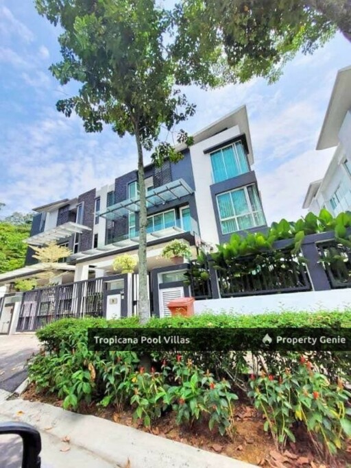Tropicana Pool Villas