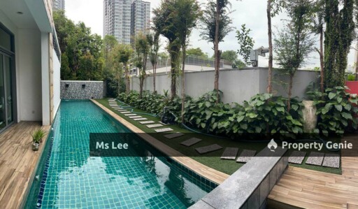 3 Storey Detached House - The Residence @ Mont Kiara -  Private Pool & Garden