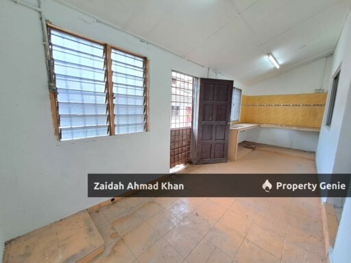 TAMAN HIEW PIOW SEMENYIH SINGLE STOREY TERRACE HOUSE FOR SALE FREEHOLD WELL KEPT